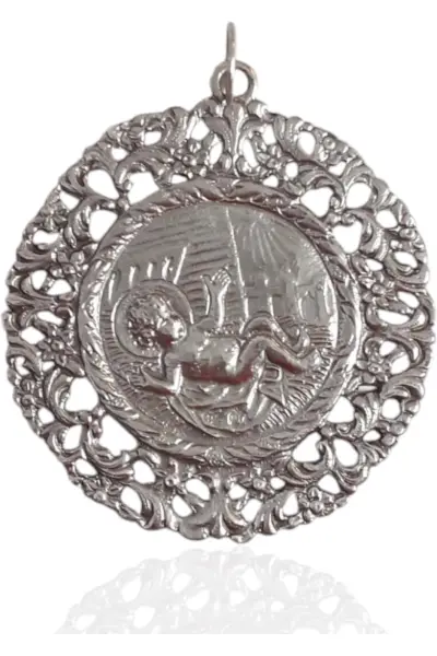 Medalla cuna niño pesebre, mediana. Plata