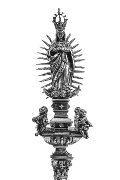 monumento de la virgen del triunfo