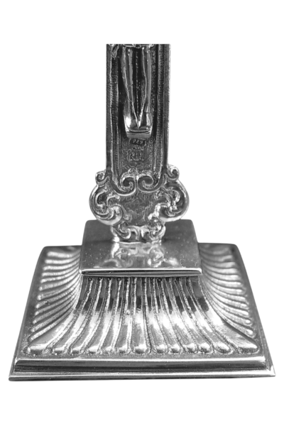 crucifijo pequeño. plata