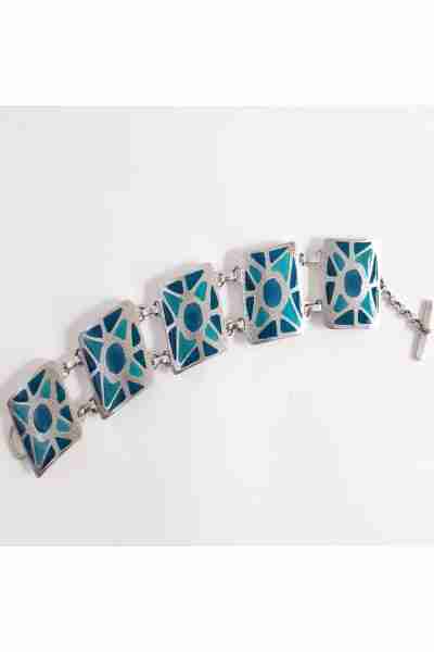 pulsera de plata y esmalte de orfebrería visigoda