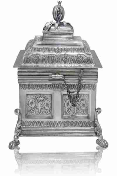 cofre siglo xvii. plata