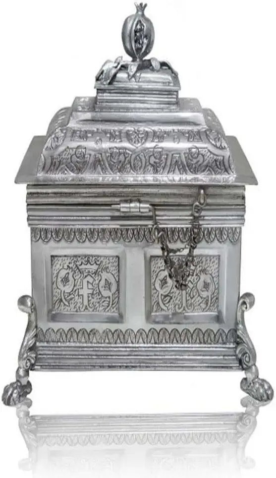 cofre siglo xvii. plata