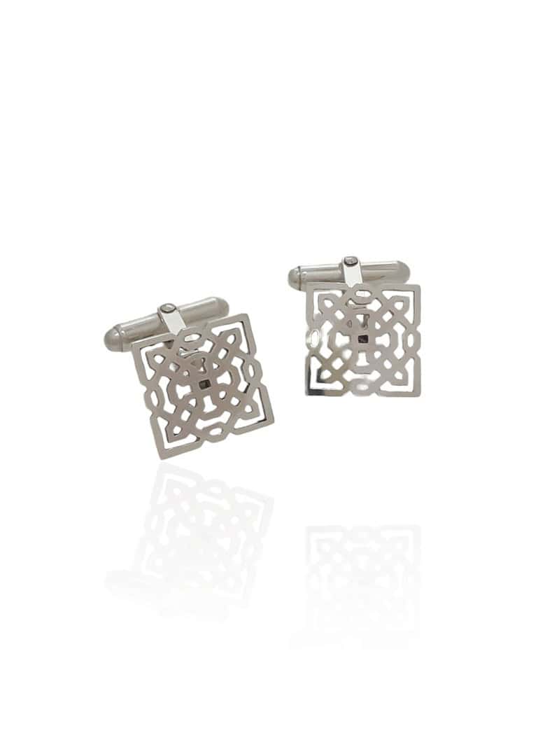 Gemelos celosí­a en plata calados.