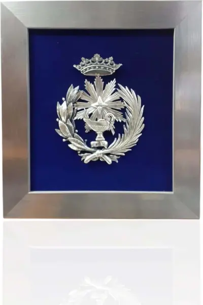 Escudo de Química. Plateado