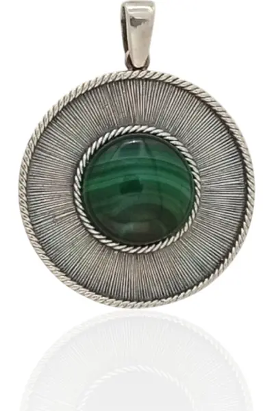 colgante redondo con piedra malaquita. plata de ley