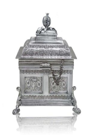 cofre siglo xvii. plata