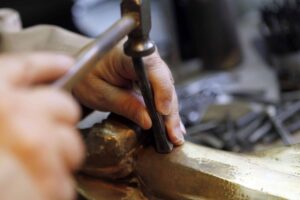 Joyería en Granada - Talleres de Arte Moreno - Joyas exclusivas y artesanales