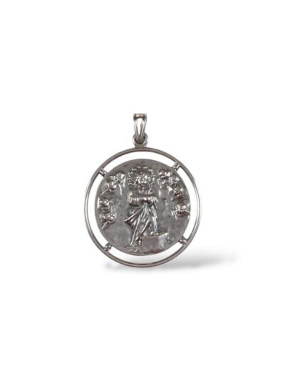 Medalla de la Virgen Niña. Plata de ley.