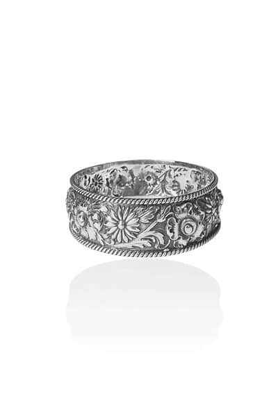 Pulsera con flores. Grande