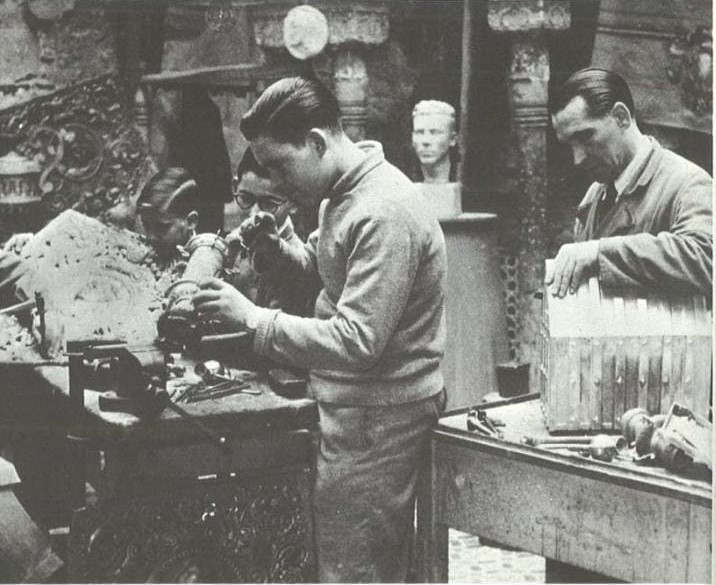 1956