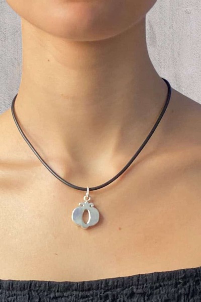 colgante granada cuadrada pequeña plana