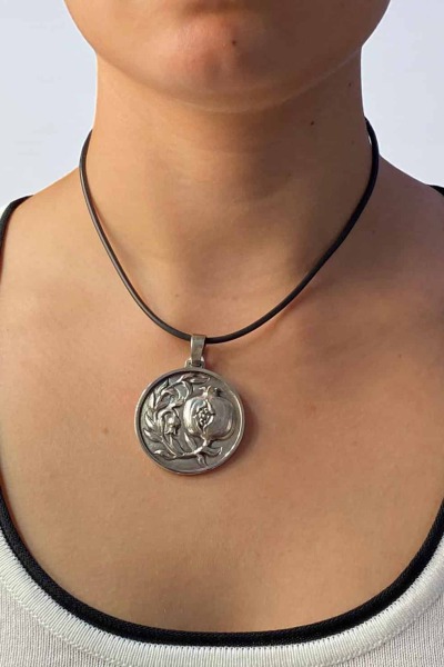 colgante granada y rama