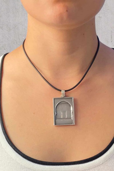 colgante puerta del vino