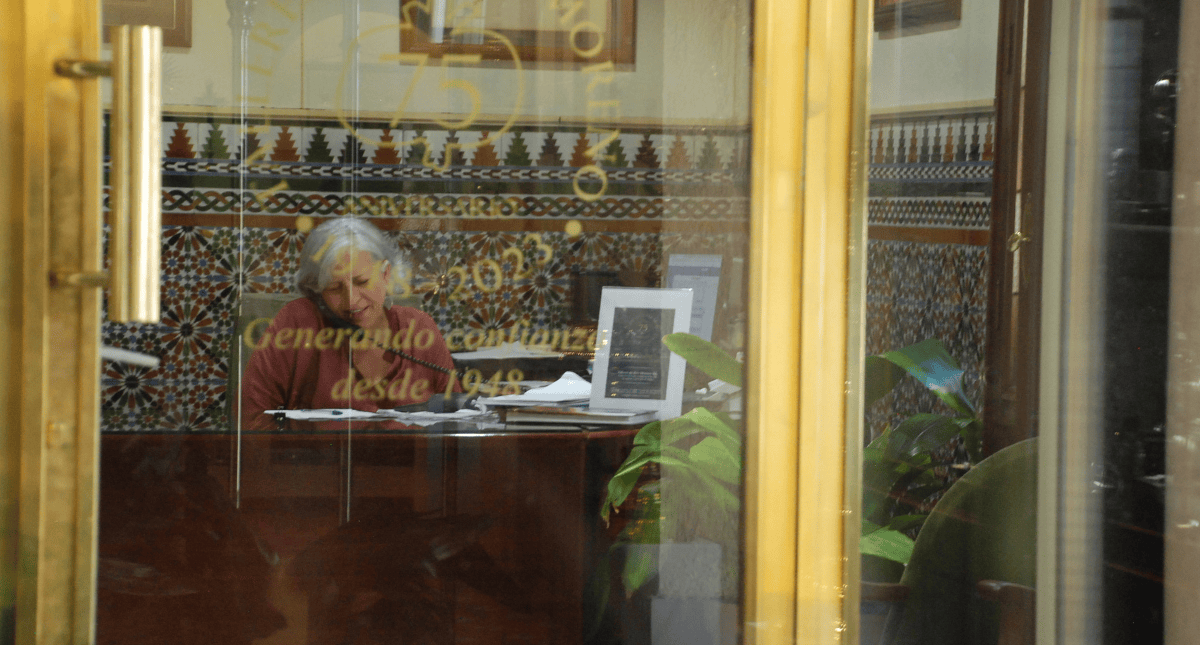 contacto rafael moreno orfebre